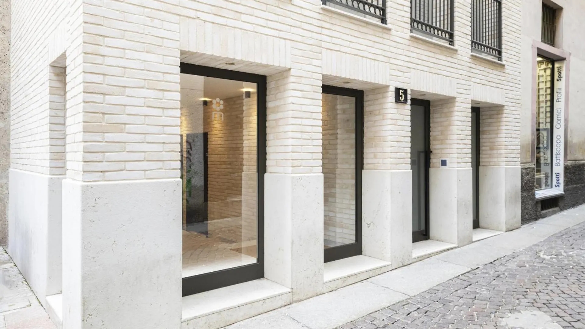 Easylife - Spa E Terrazza A Pochi Passi Dal Duomo Milan 0*,